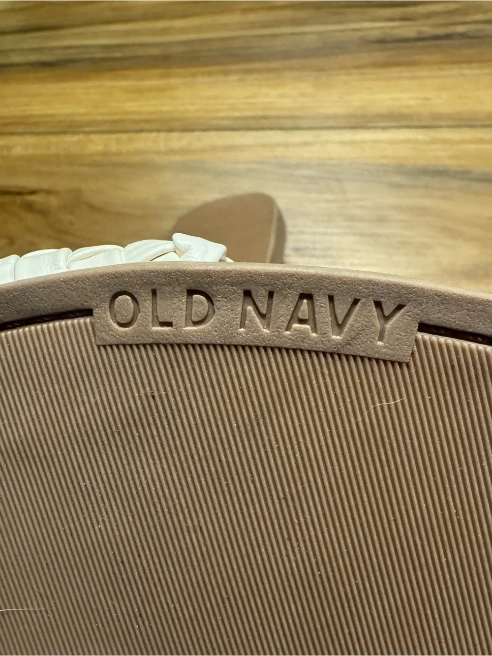 Old Navy braided single